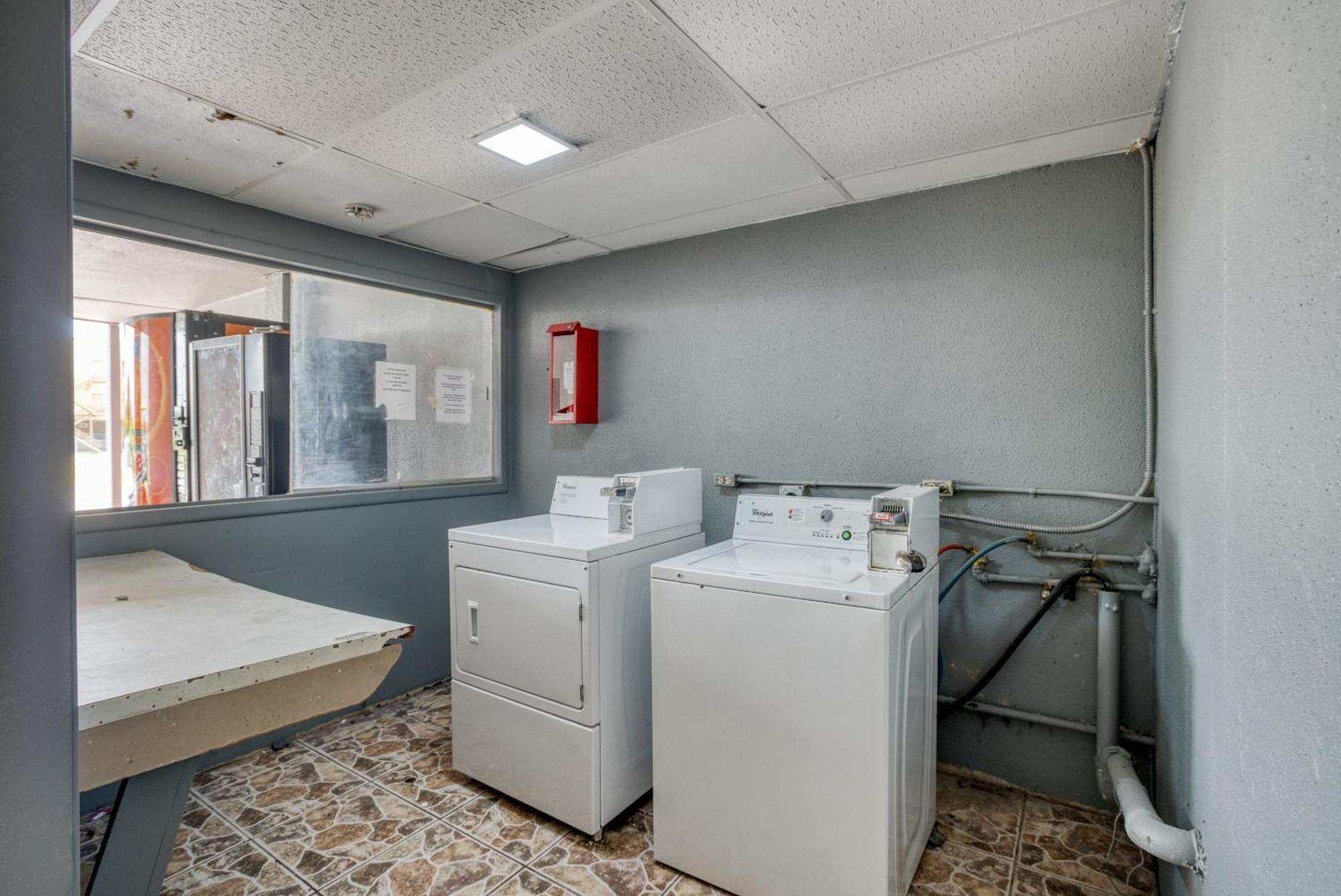 Oyo Hotel San Antonio Lackland Air Force Base West Екстериор снимка
