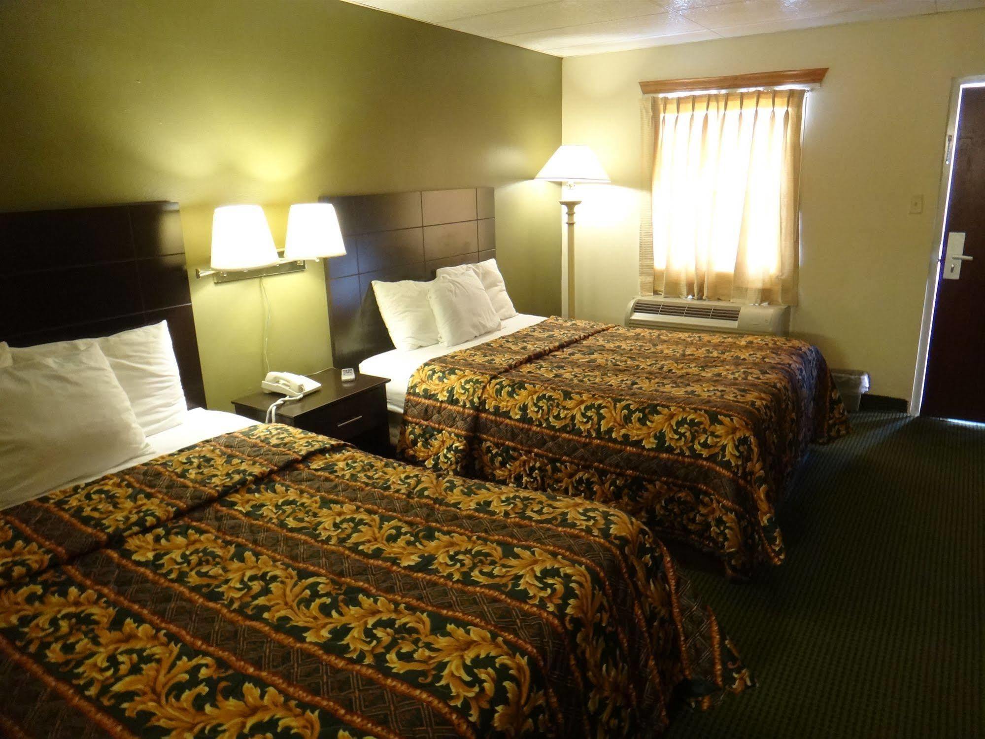 Oyo Hotel San Antonio Lackland Air Force Base West Екстериор снимка